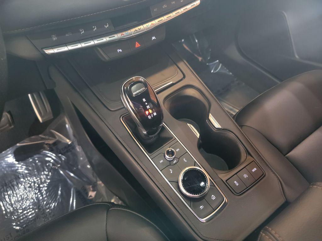 used 2023 Cadillac XT4 car, priced at $28,962