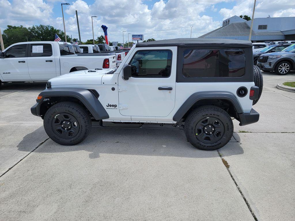 new 2026 Jeep Wrangler car, priced at $35,864