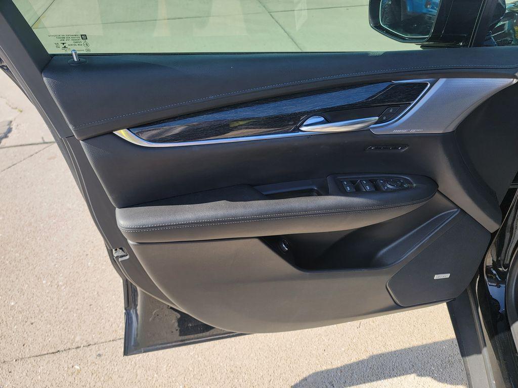 used 2020 Cadillac XT5 car, priced at $28,280