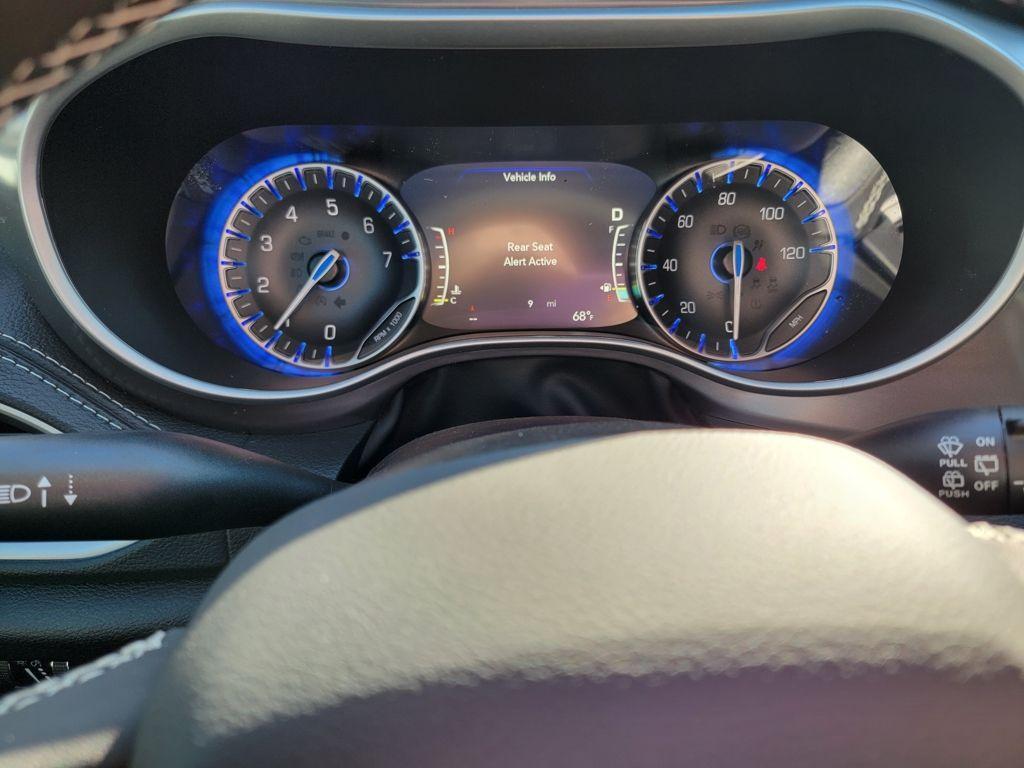 new 2026 Chrysler Pacifica car, priced at $38,886