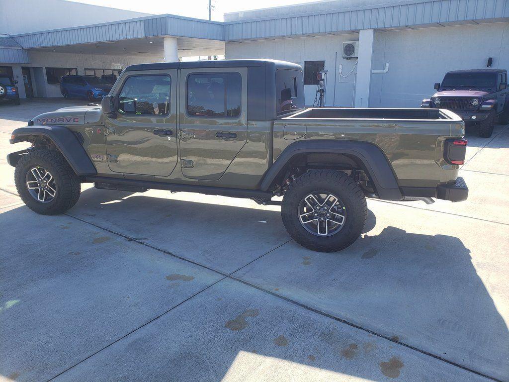 new 2026 Jeep Gladiator car, priced at $47,706