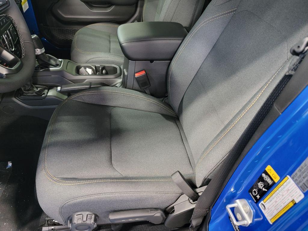 new 2026 Jeep Gladiator car, priced at $42,848