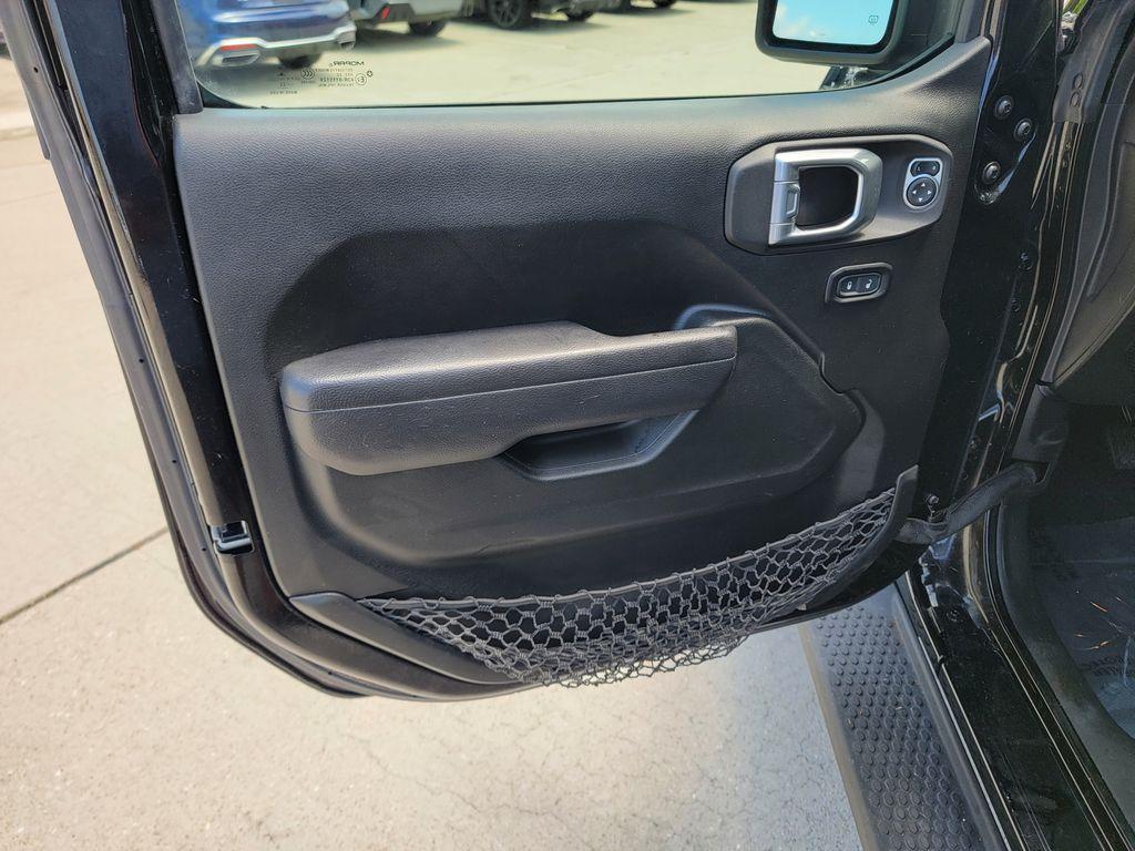used 2022 Jeep Wrangler Unlimited car, priced at $30,970