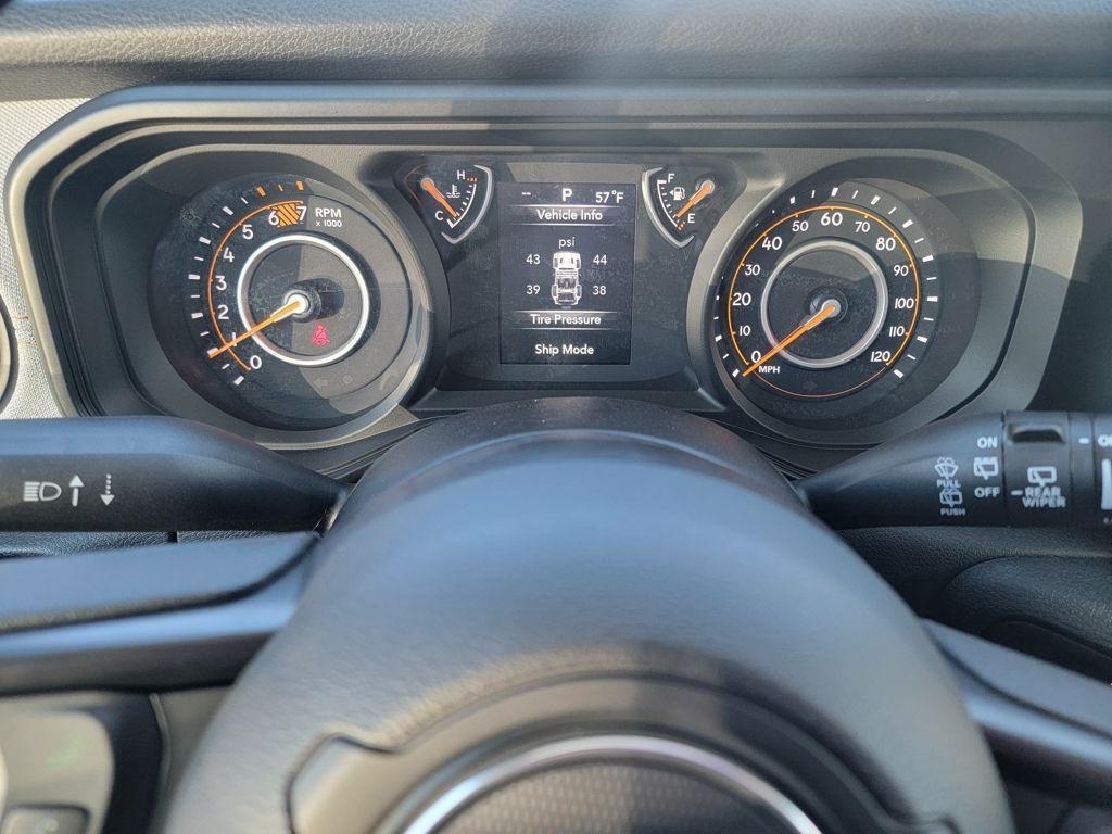 new 2026 Jeep Wrangler car, priced at $37,018