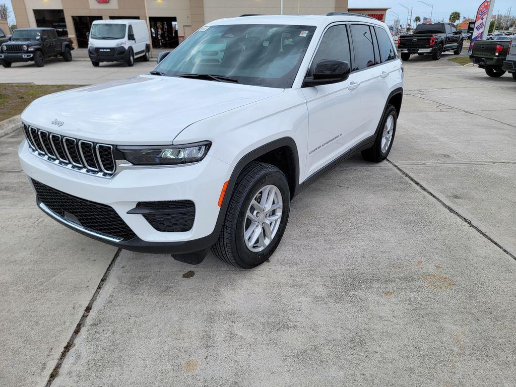 new 2026 Jeep Grand Cherokee car, priced at $39,317