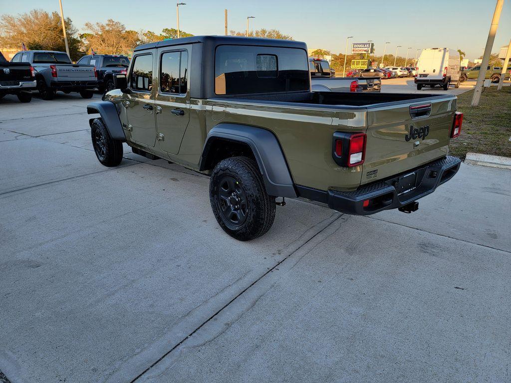 new 2026 Jeep Gladiator car, priced at $39,458