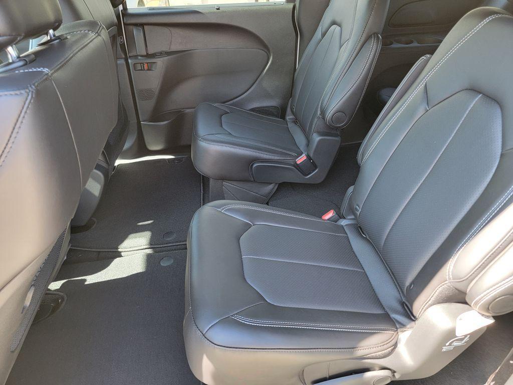 new 2026 Chrysler Pacifica car, priced at $38,523