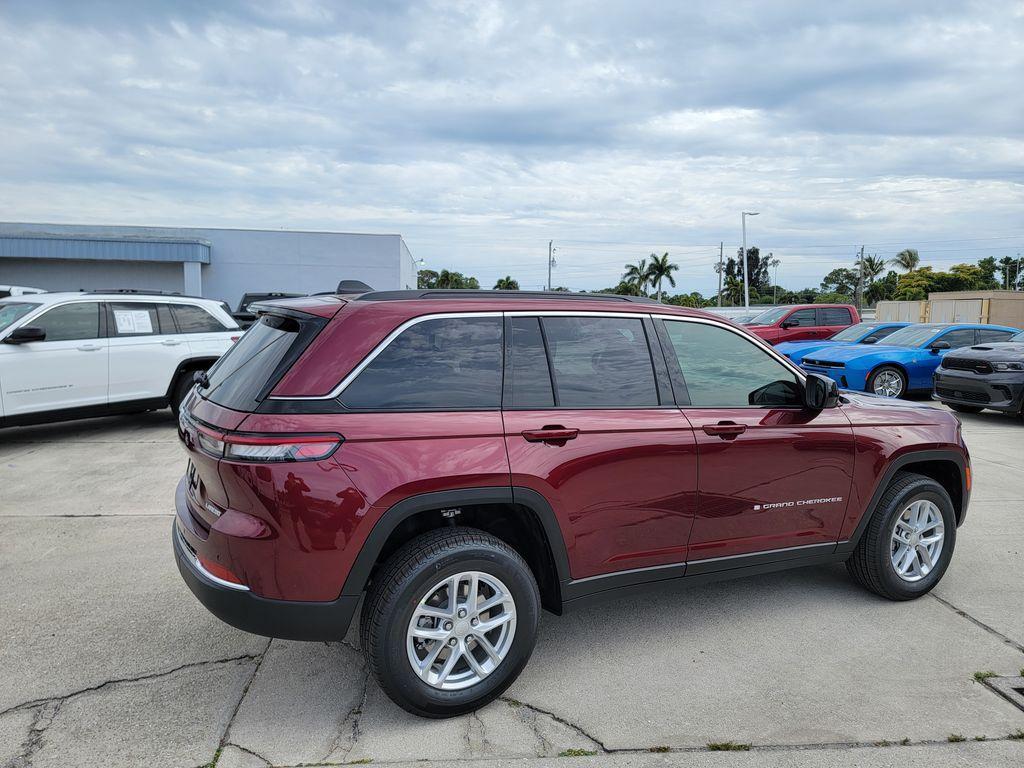 new 2026 Jeep Grand Cherokee car, priced at $34,380