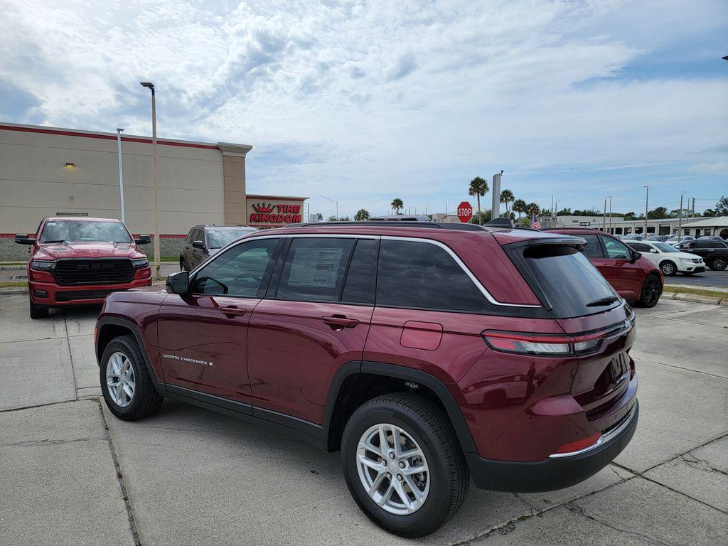 new 2026 Jeep Grand Cherokee car, priced at $34,380