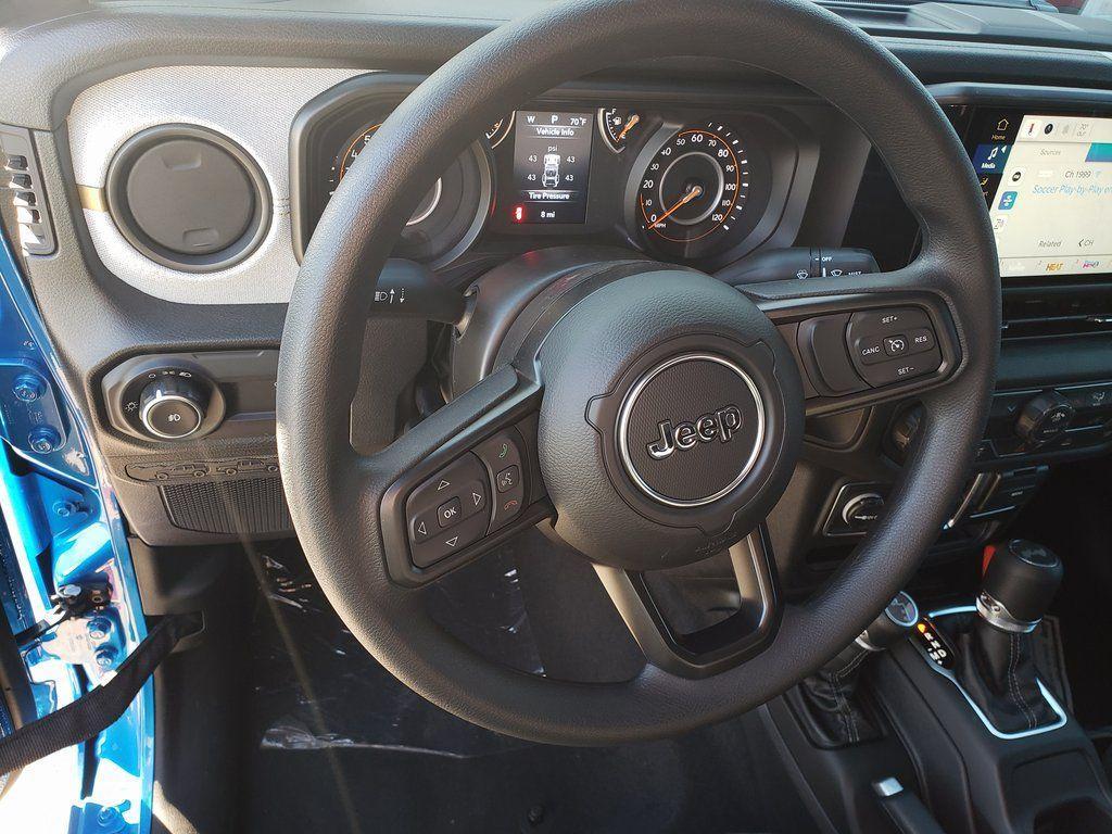 new 2026 Jeep Wrangler car, priced at $34,224