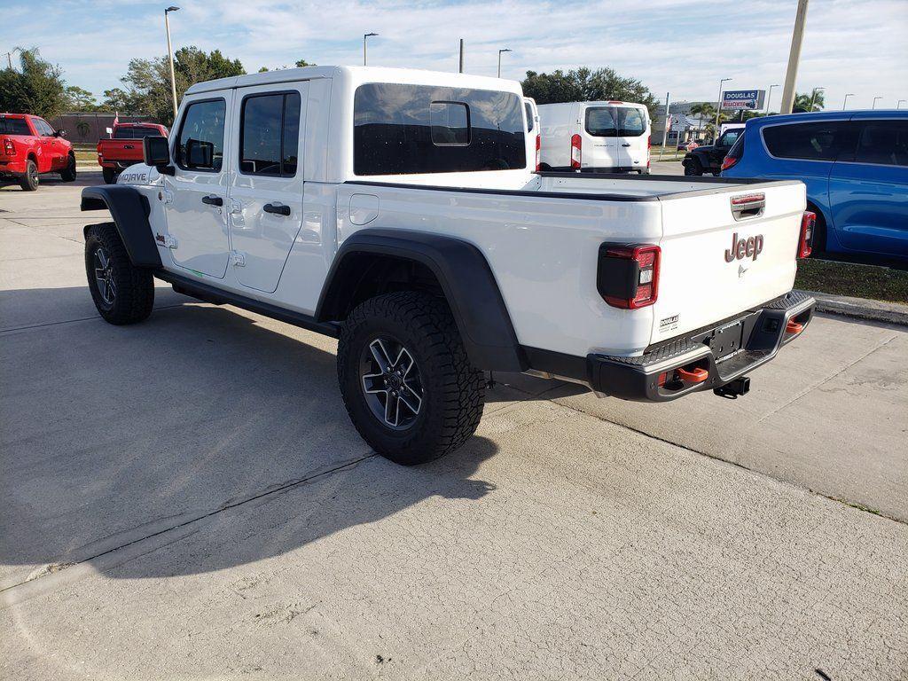 new 2026 Jeep Gladiator car, priced at $48,531
