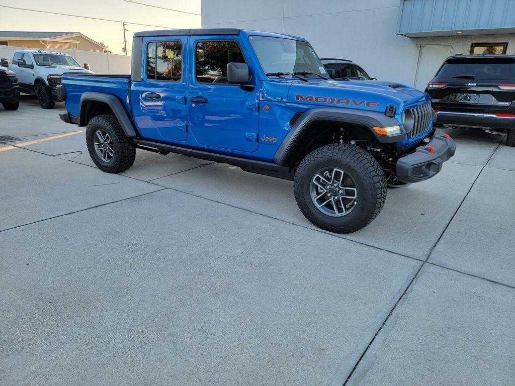 new 2026 Jeep Gladiator car, priced at $47,556