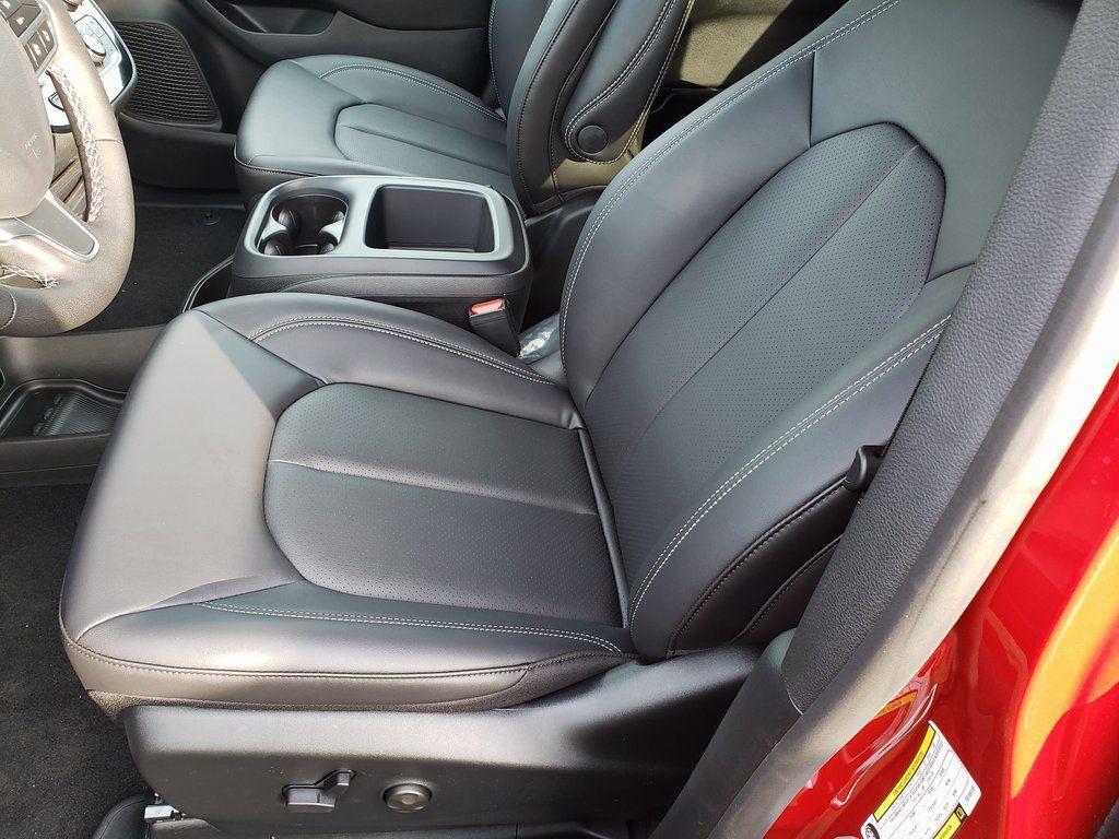 new 2026 Chrysler Pacifica car, priced at $37,468