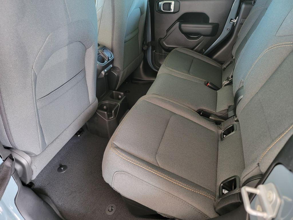 new 2026 Jeep Gladiator car, priced at $39,458