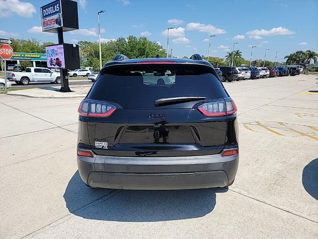 used 2023 Jeep Cherokee car, priced at $23,984