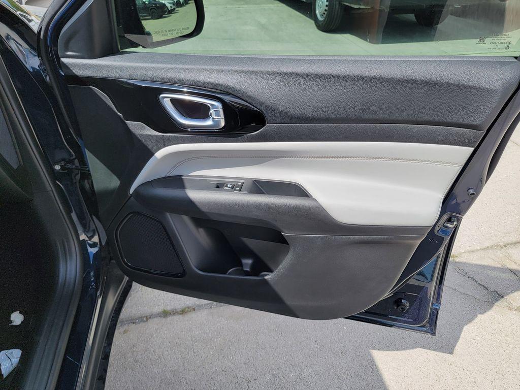 new 2026 Jeep Compass car, priced at $31,899