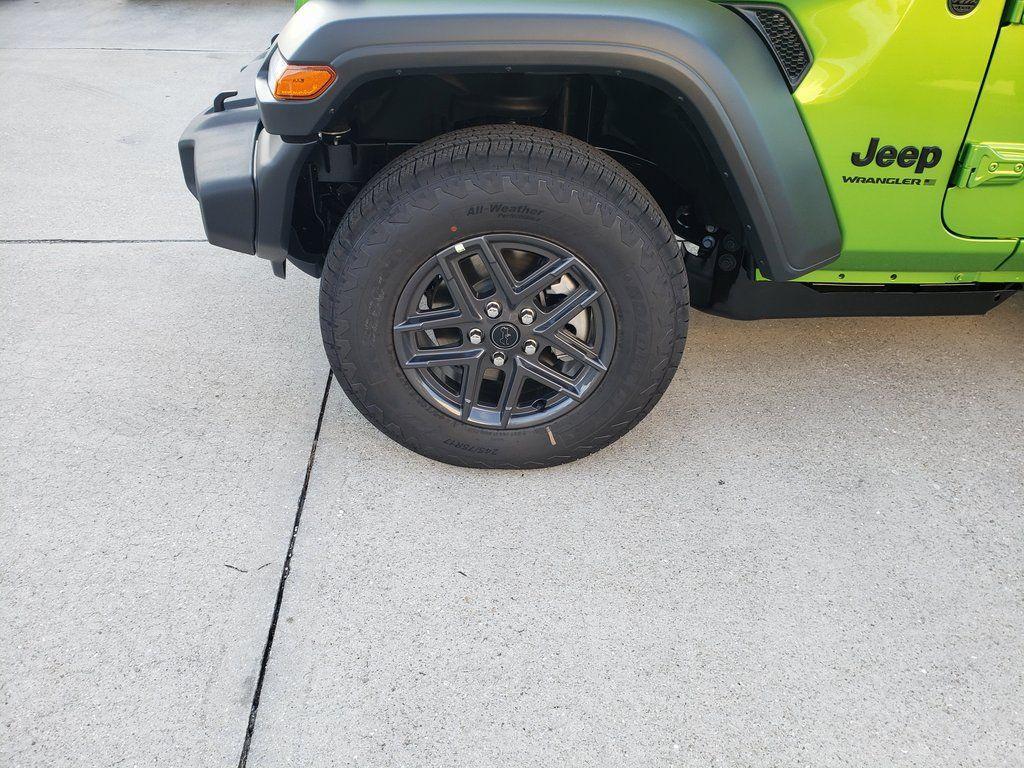 new 2026 Jeep Wrangler car, priced at $37,517