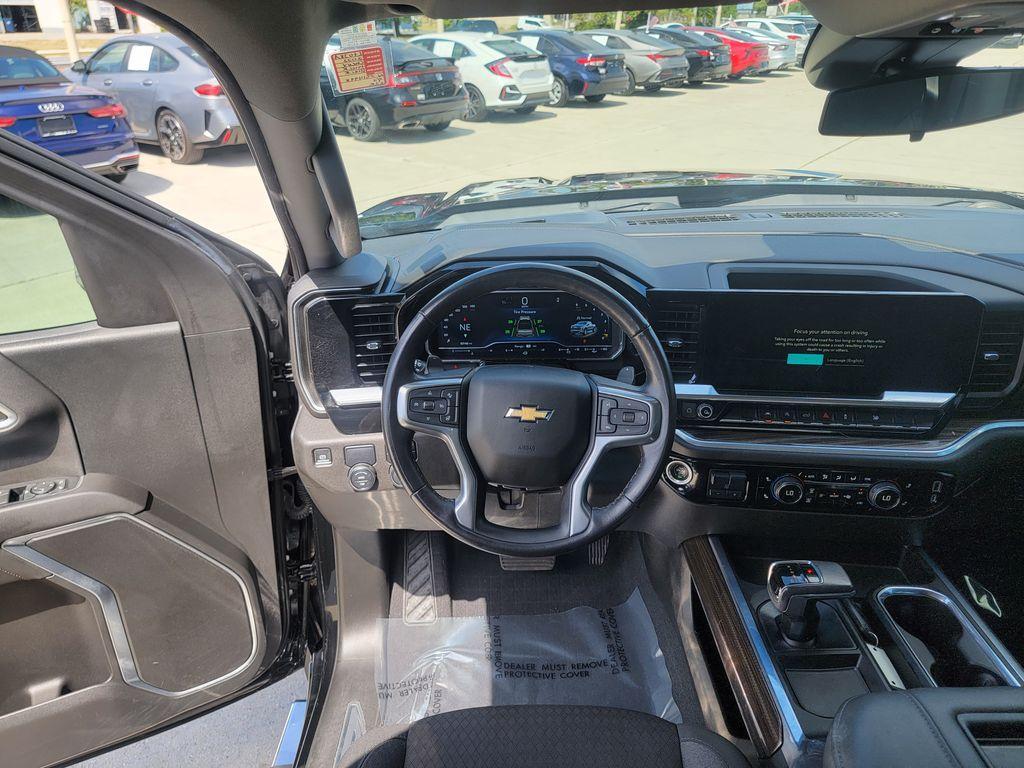 used 2022 Chevrolet Silverado 1500 car, priced at $33,867