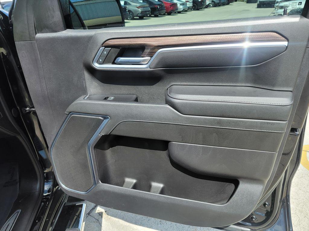 used 2022 Chevrolet Silverado 1500 car, priced at $33,867