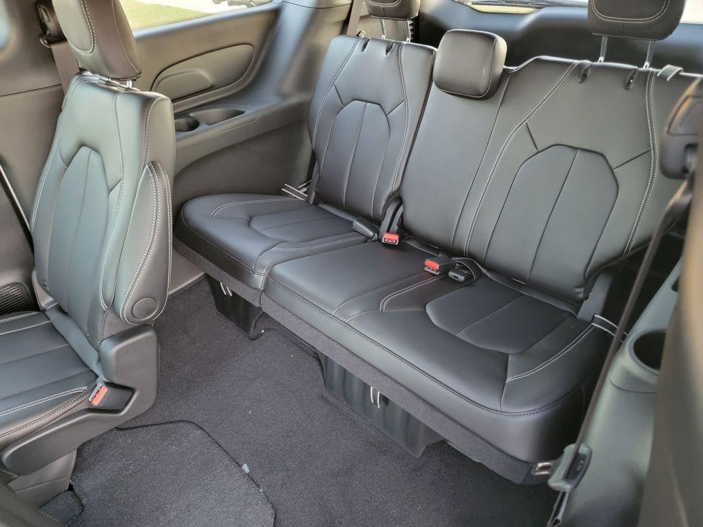 new 2026 Chrysler Pacifica car, priced at $38,906
