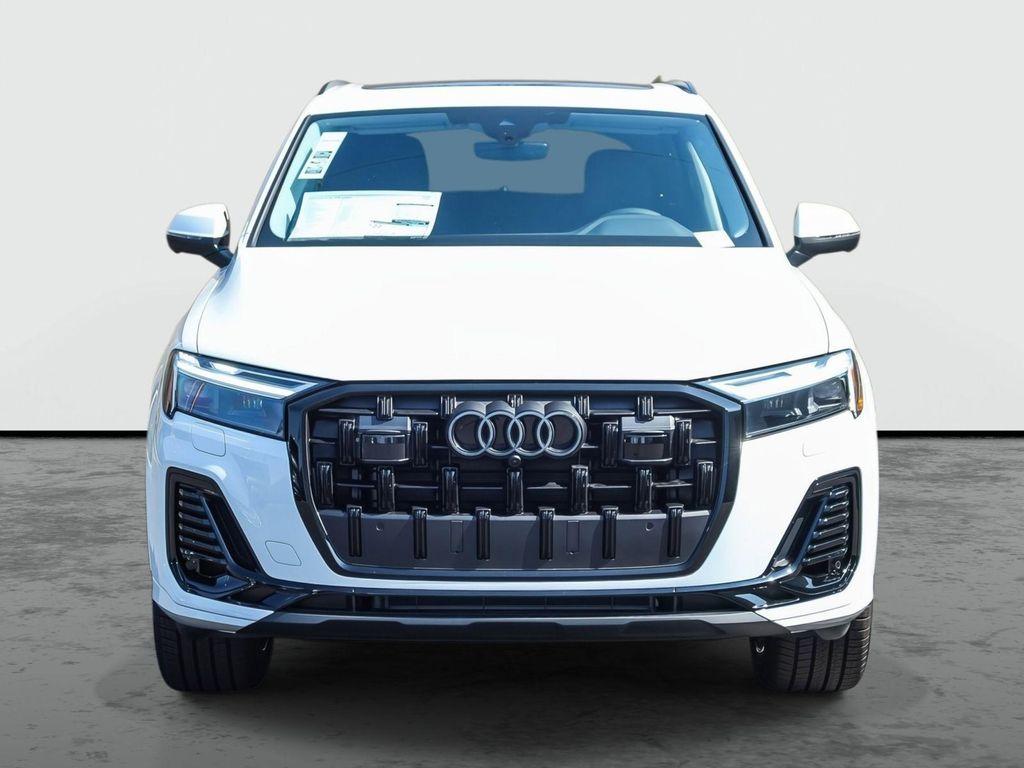 new 2026 Audi Q7 car, priced at $69,069