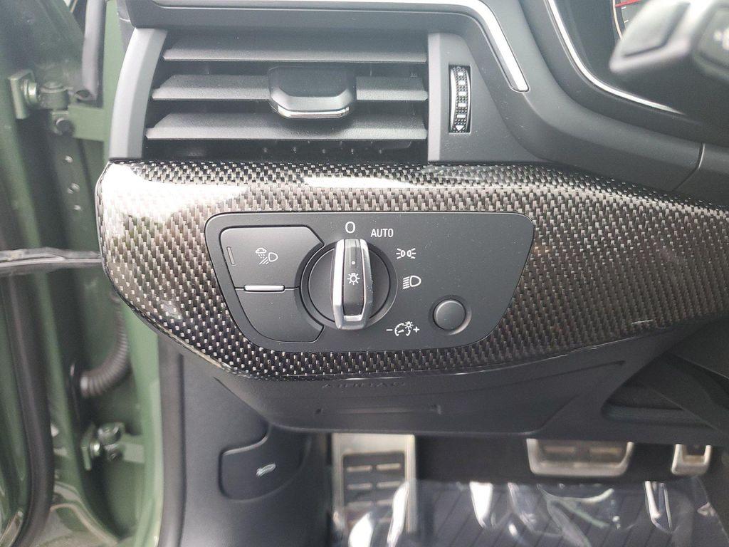 Audi S5 view 22