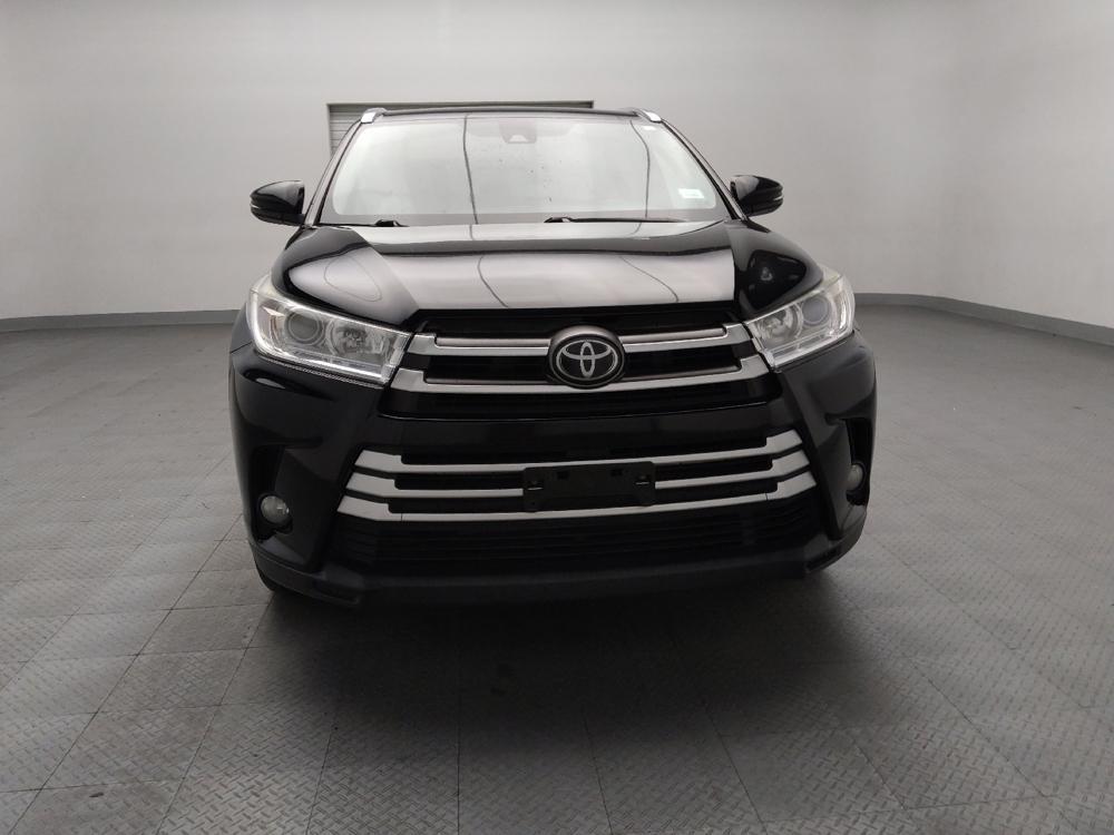 used 2017 Toyota Highlander car, priced at $23,295