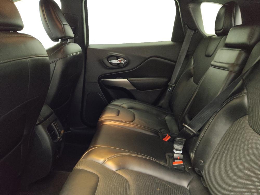 used 2019 Jeep Cherokee car, priced at $22,795