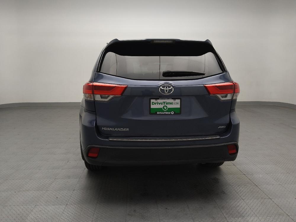 used 2018 Toyota Highlander car, priced at $21,195