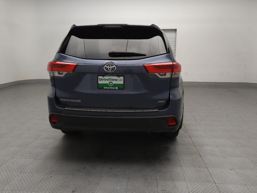 used 2018 Toyota Highlander car, priced at $21,195