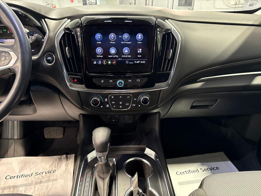 used 2021 Chevrolet Traverse car, priced at $22,365