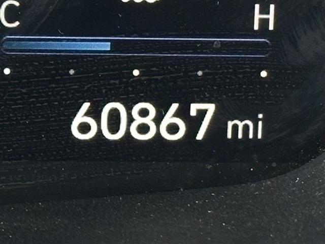 used 2021 Hyundai Santa Fe car, priced at $22,496