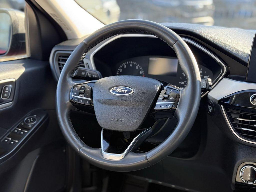 used 2022 Ford Escape car, priced at $15,667
