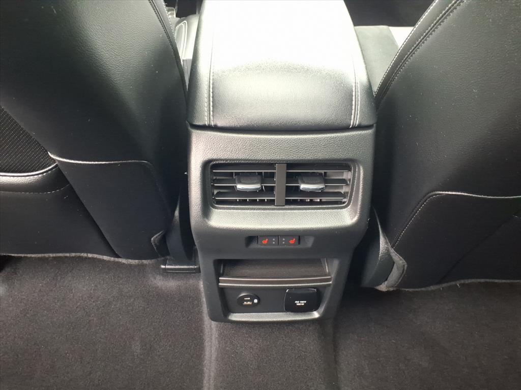 used 2022 Ford Edge car, priced at $32,396