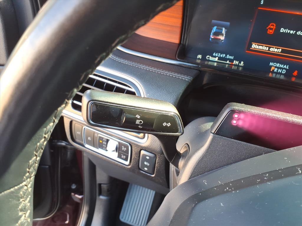 used 2024 Lincoln Navigator car, priced at $59,496