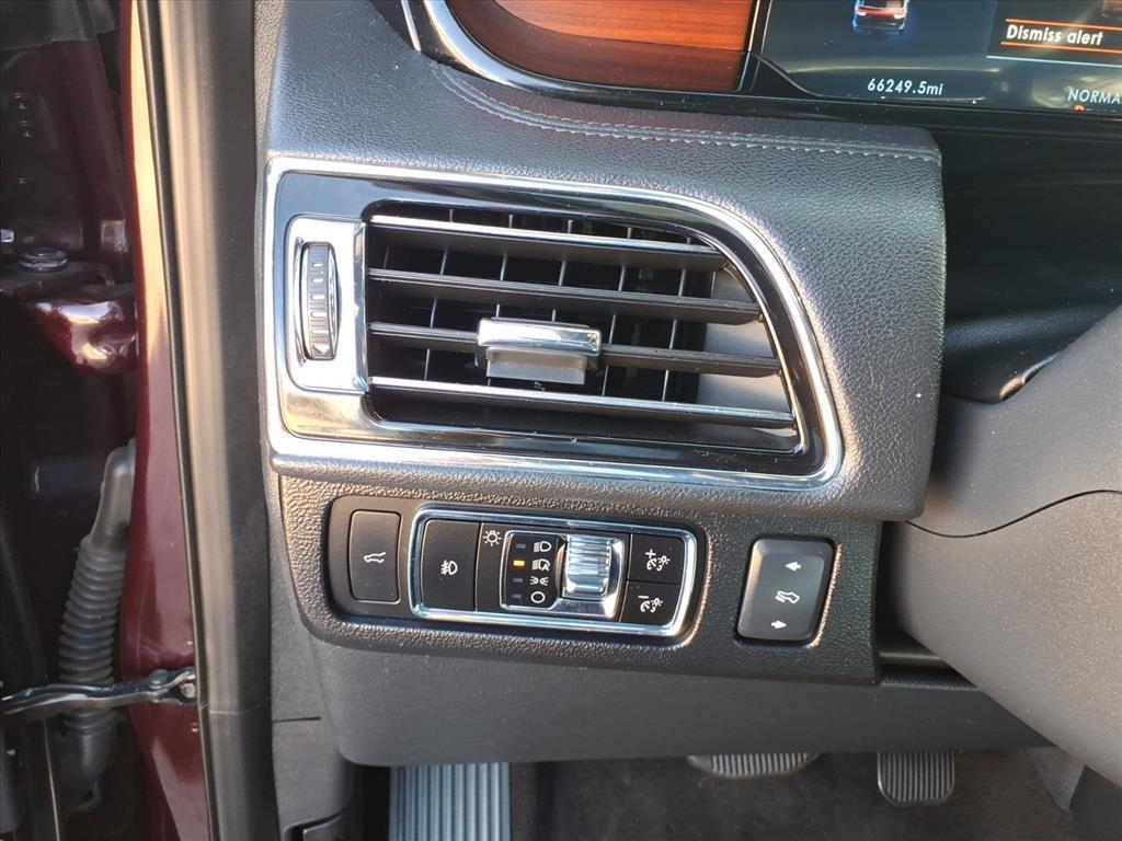 used 2024 Lincoln Navigator car, priced at $59,496