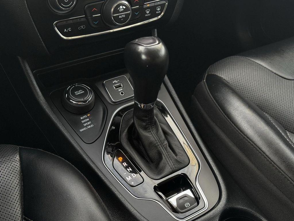 used 2023 Jeep Cherokee car, priced at $23,496