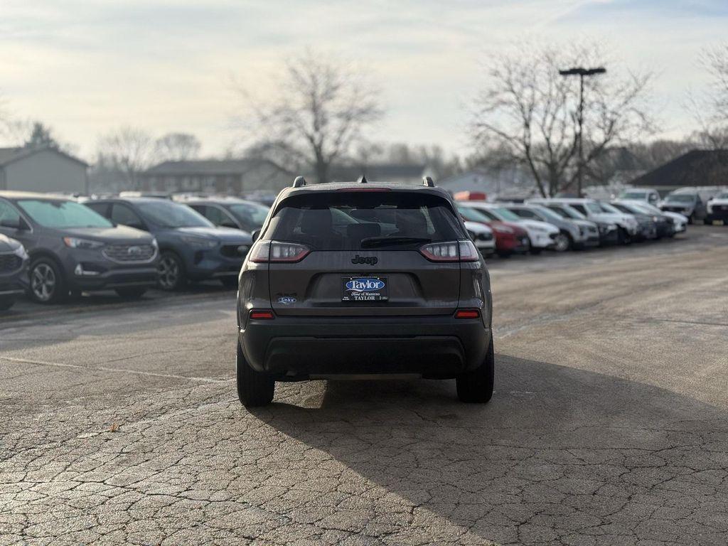 used 2023 Jeep Cherokee car, priced at $23,496