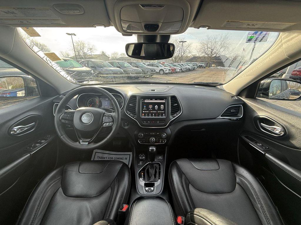 used 2023 Jeep Cherokee car, priced at $23,496