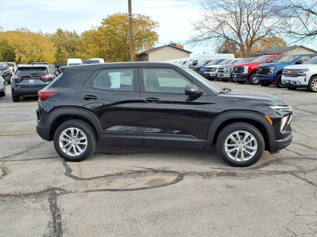 used 2024 Chevrolet TrailBlazer car, priced at $22,996