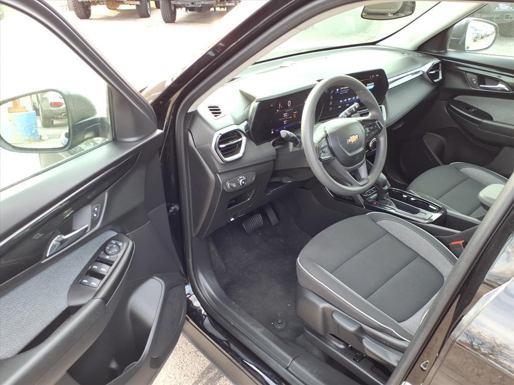used 2024 Chevrolet TrailBlazer car, priced at $22,996