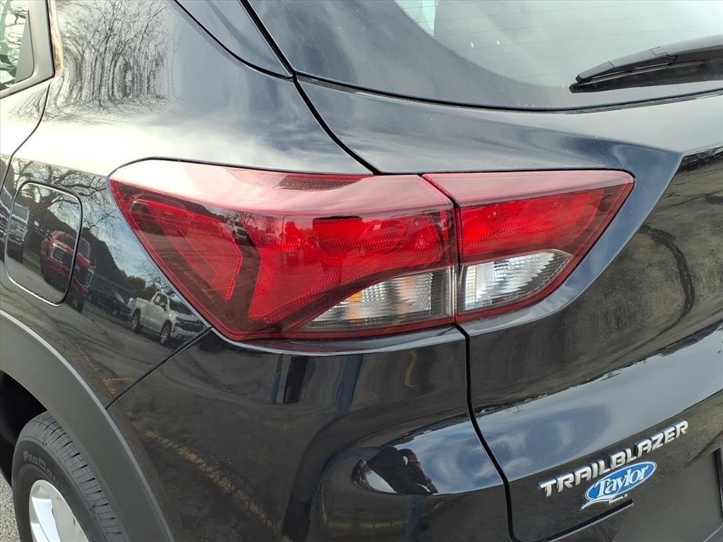 used 2024 Chevrolet TrailBlazer car, priced at $22,996