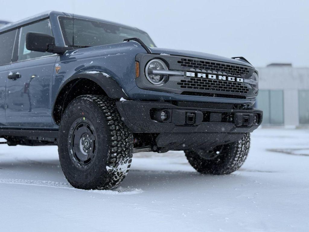 new 2025 Ford Bronco car, priced at $59,954
