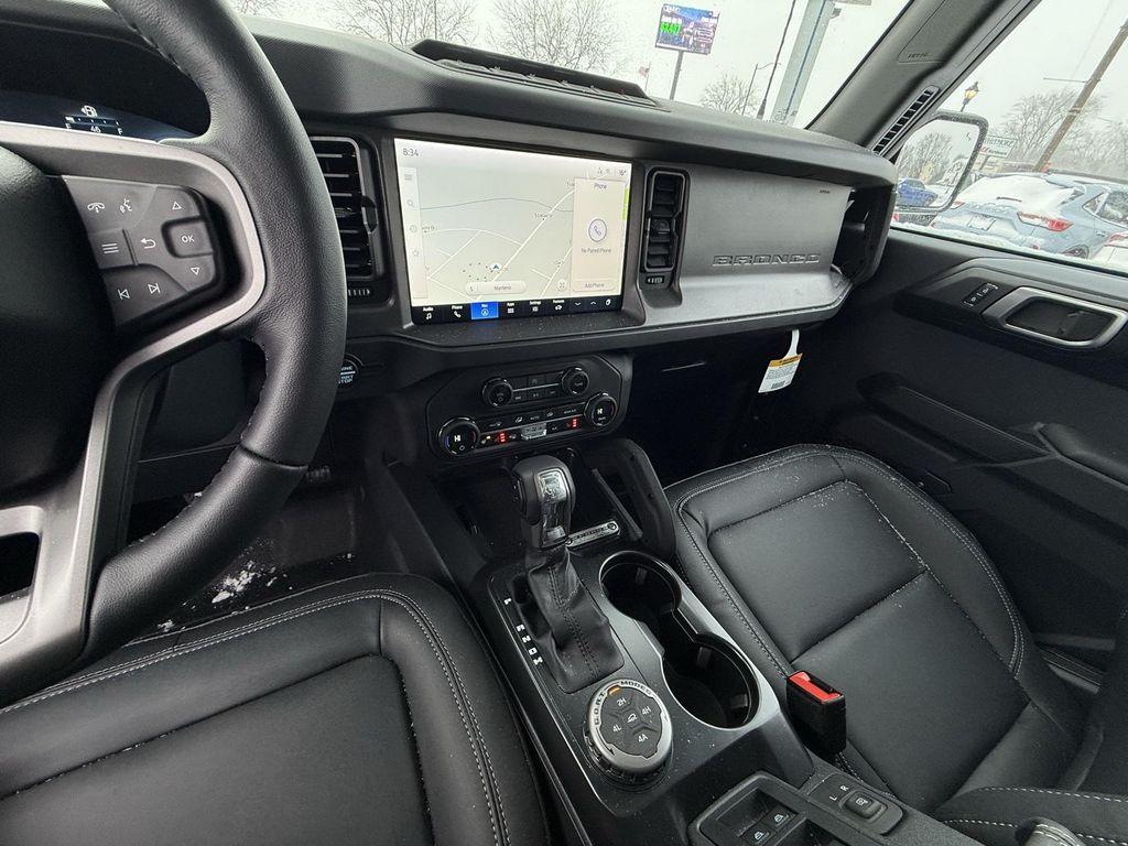 new 2025 Ford Bronco car, priced at $59,954