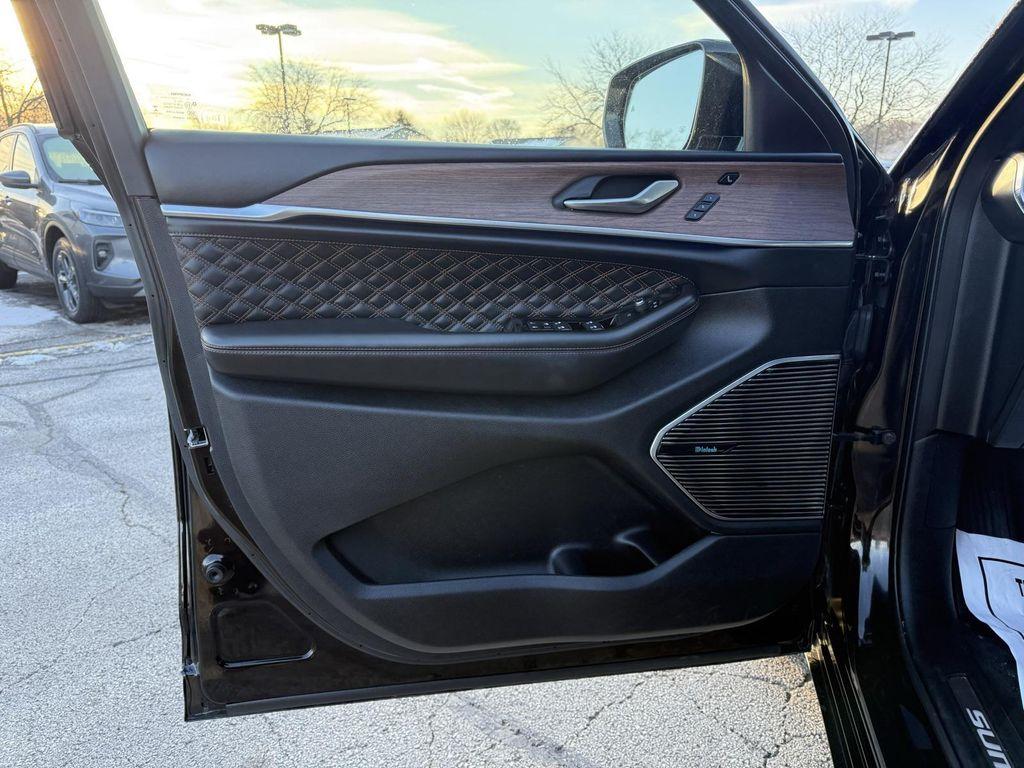 used 2021 Jeep Grand Cherokee L car, priced at $39,888