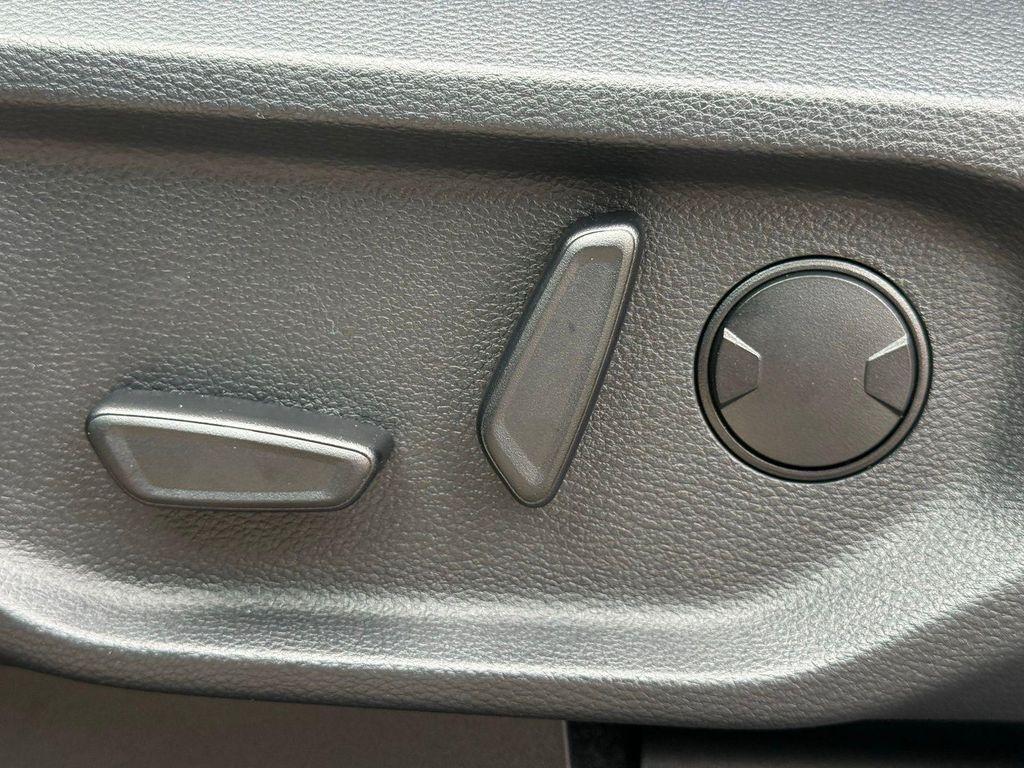 new 2025 Ford Ranger car, priced at $40,231