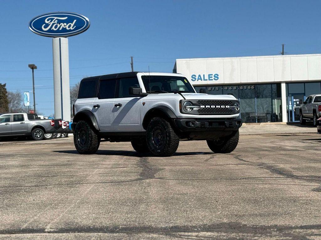 new 2025 Ford Bronco car, priced at $57,772