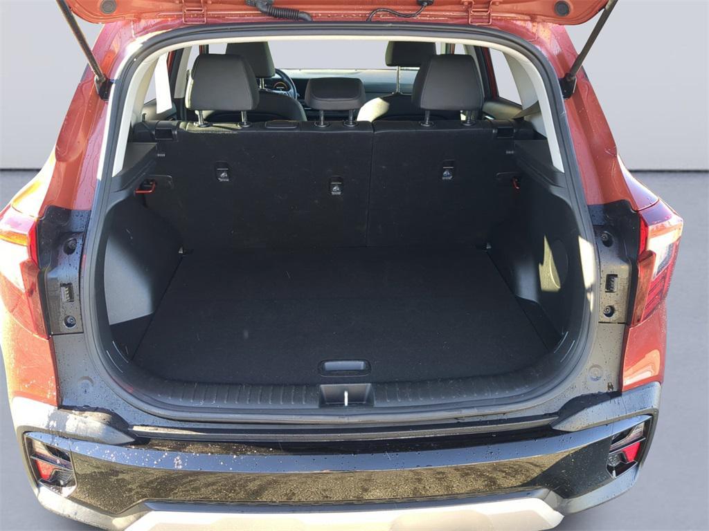 used 2024 Kia Seltos car, priced at $23,981