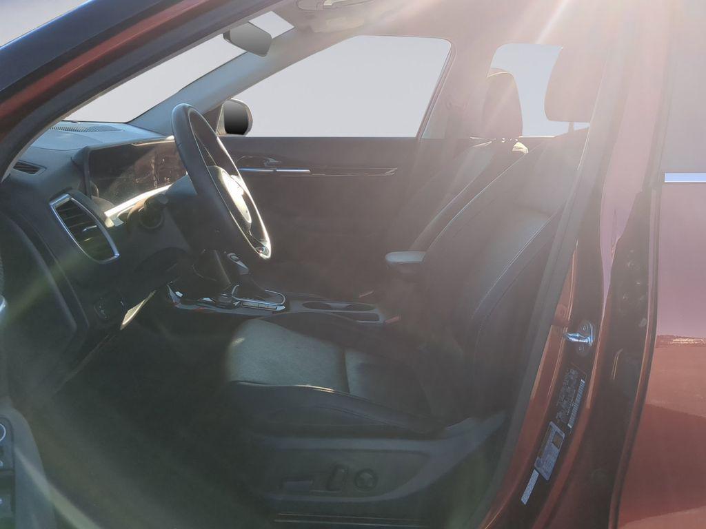 used 2024 Kia Seltos car, priced at $23,181