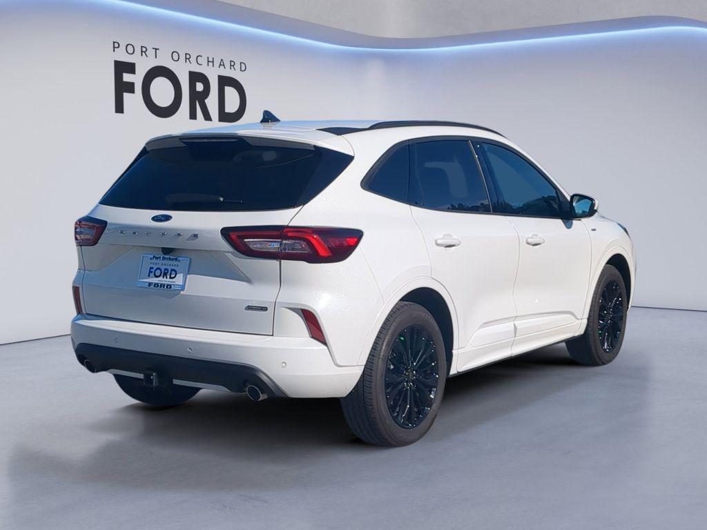 used 2025 Ford Escape car, priced at $32,981